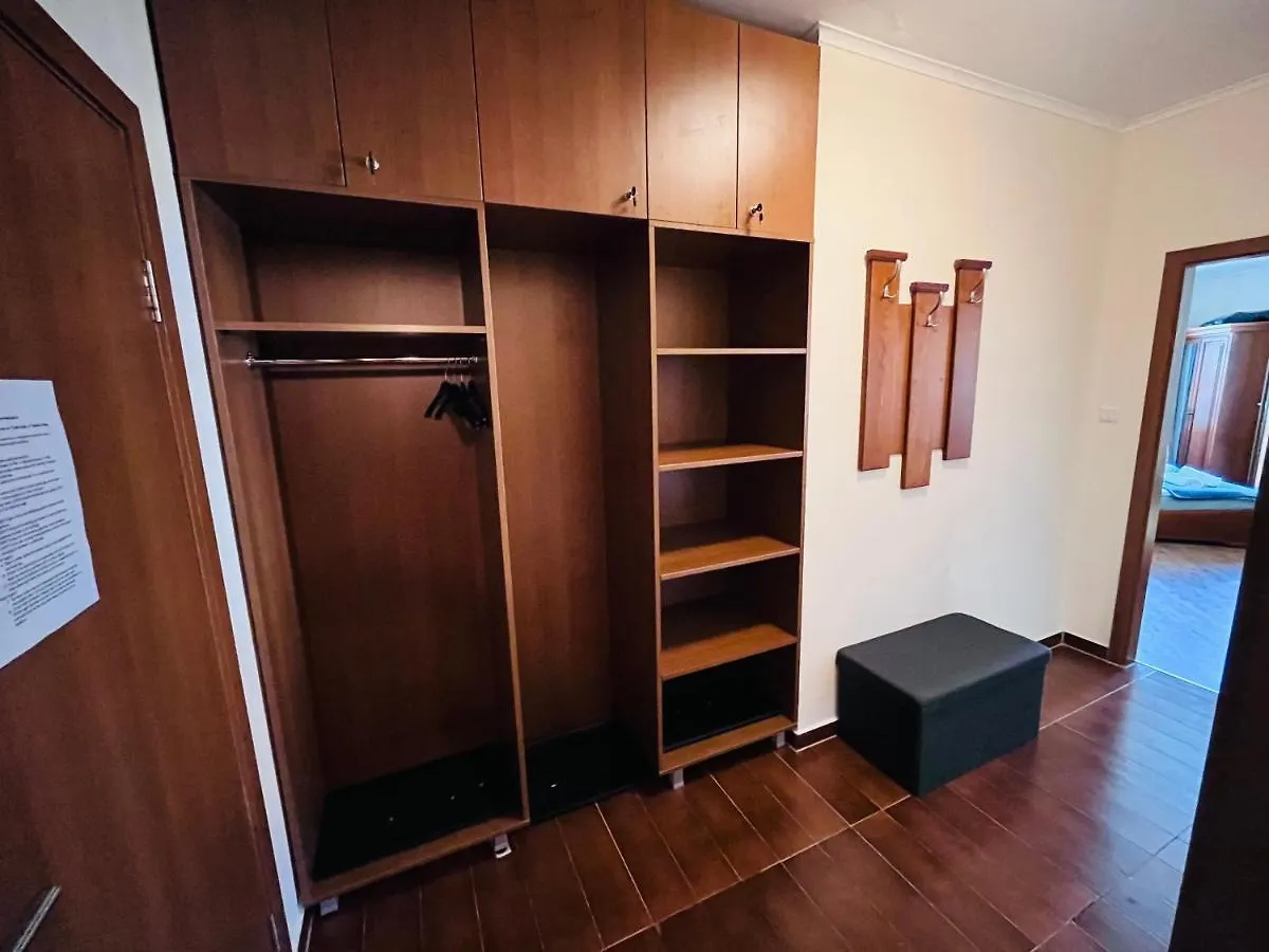 アパート Mountain Cedar Pine 1 Bedroom Apt Near Ski Gondola バンスコ ブルガリア